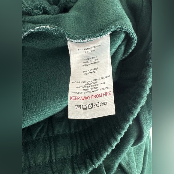 5 for $25| Rae Dunn forest dark green joggers with pockets size small - Picture 7 of 8